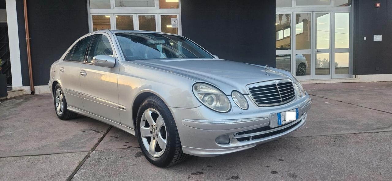 Mercedes-benz E 220 CDI cat Avantgarde