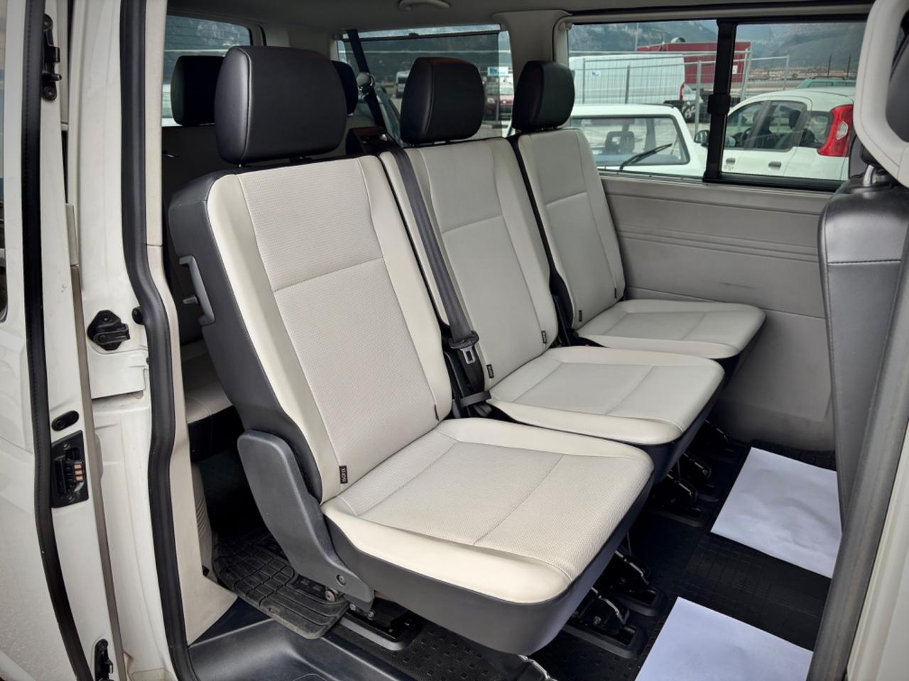 Volkswagen Caravelle 2.0 TDI 102CV PC Trendline