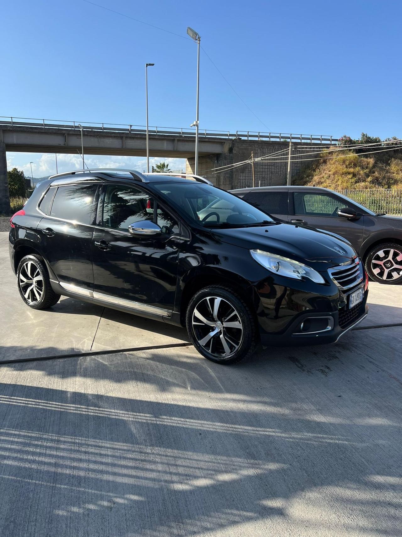 Peugeot 2008 1.6 e-HDi 92 CV Stop&Start Allure