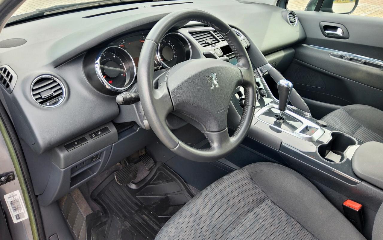 Peugeot 3008 1.6 e-HDi 112CV cambio robotizzato S.&S. Business