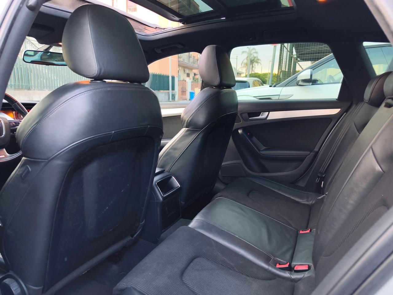 Audi A4 Avant 2.0 TDI 170CV S line tetto apribile full optional