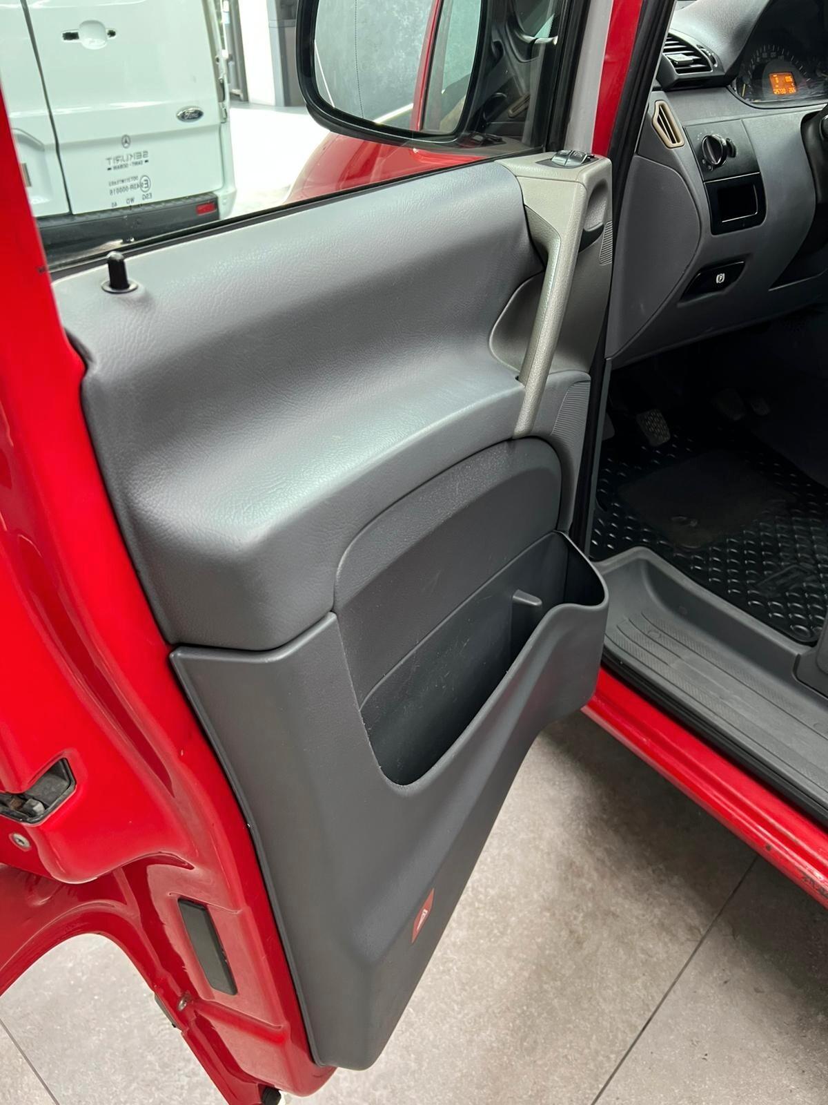 MERCEDES VITO /5 POSTI / MOTORE NUOVO