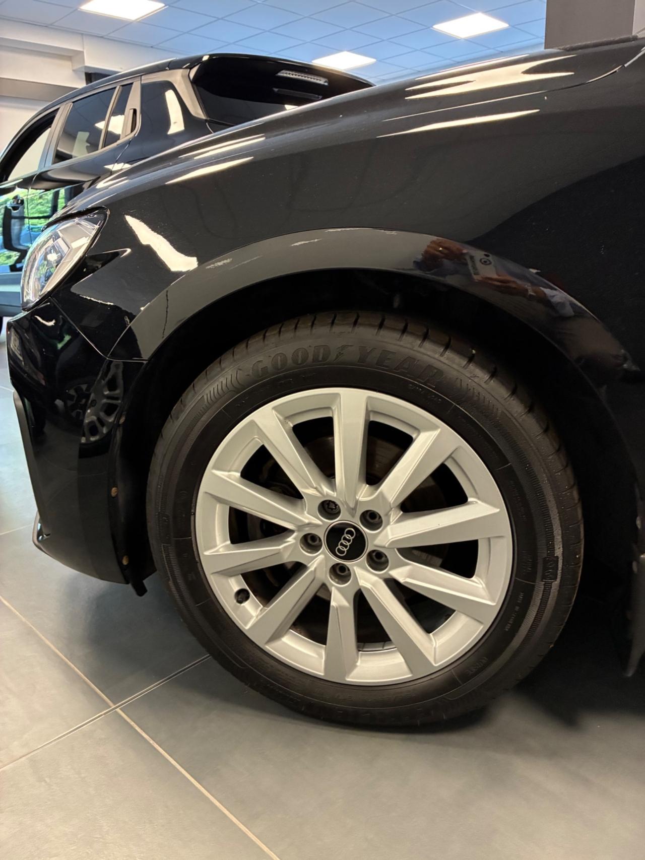 Audi A1 30 TFSI 110cv Admired sportback