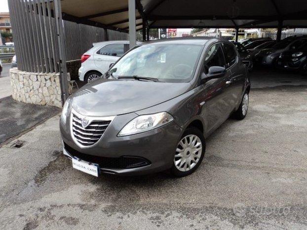 LANCIA Ypsilon 1.2 GPL