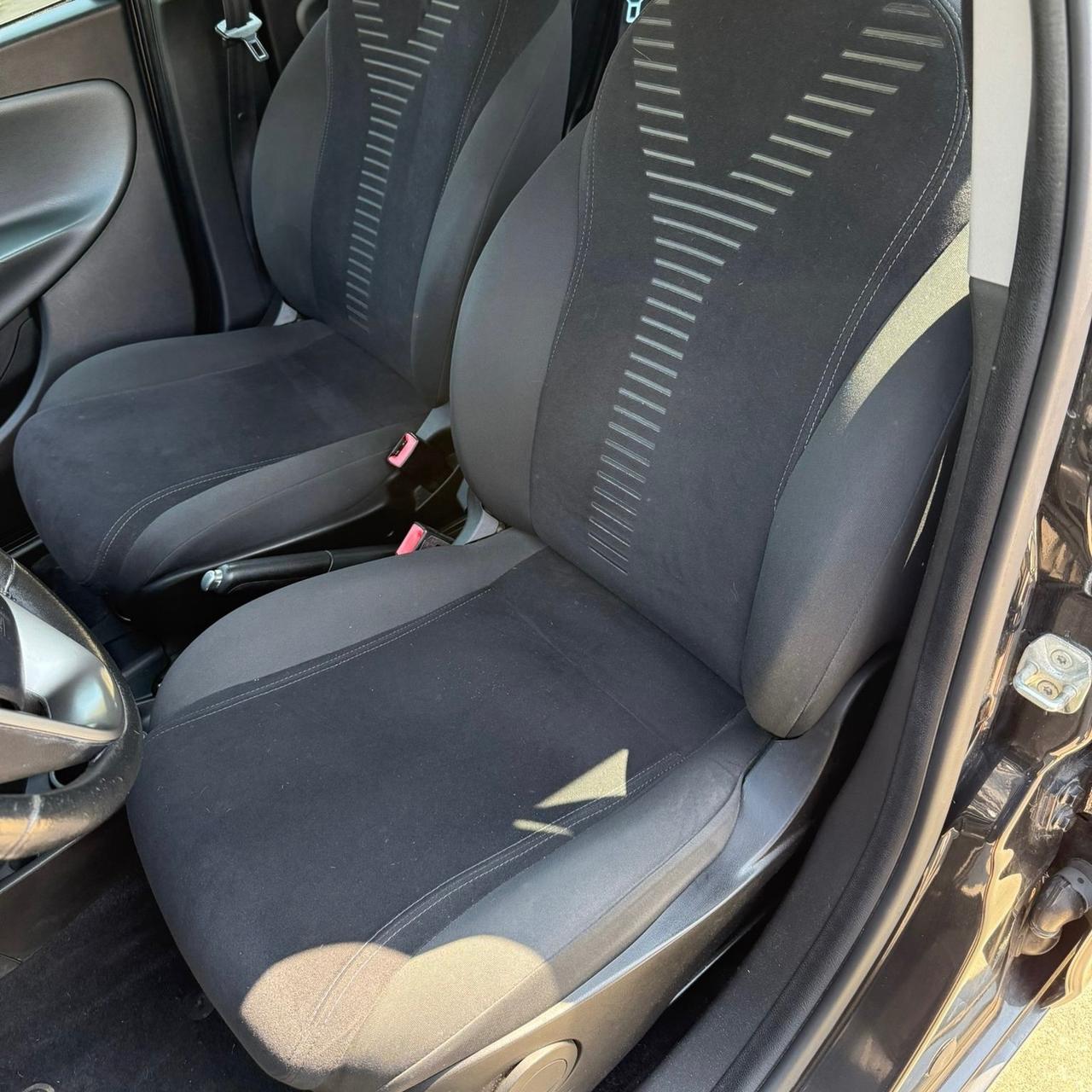 Lancia Ypsilon 1.2 69 CV 5 porte S&S Platinum
