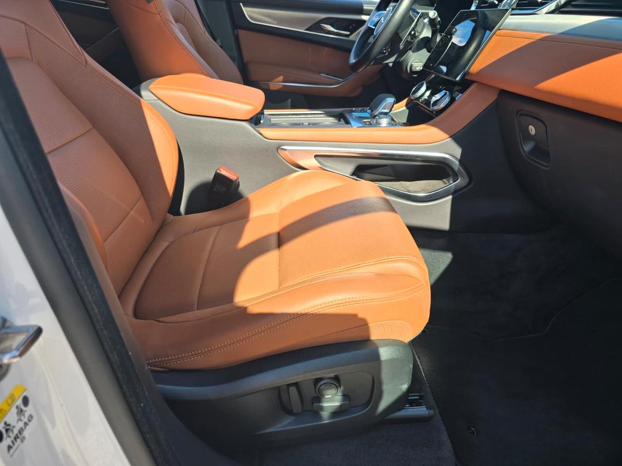 Jaguar F-Pace 2.0 D 204 CV AWD aut. R-Dynamic SE