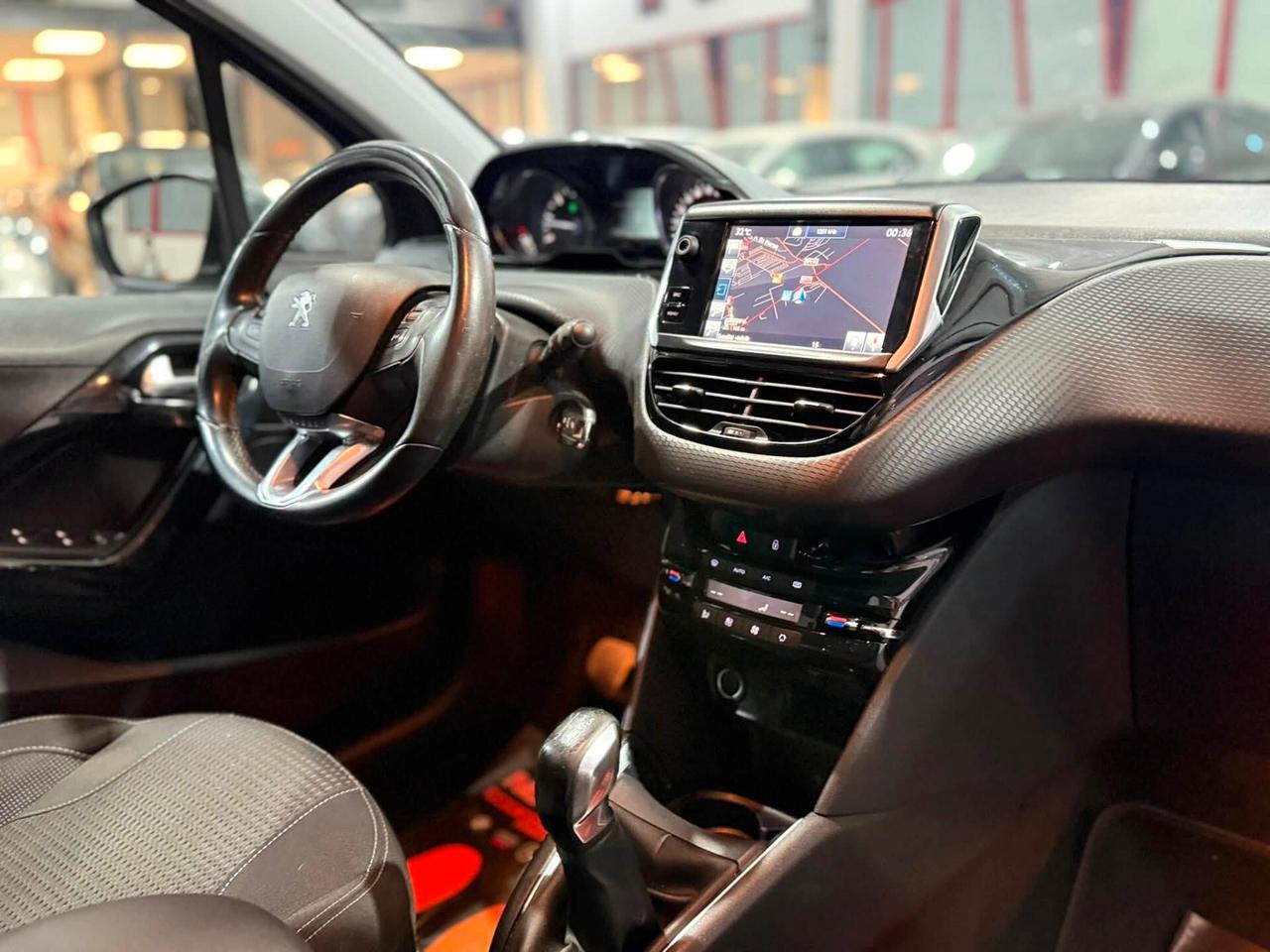 Peugeot 208 1.6 Bluehdi 100cv Allure 2016