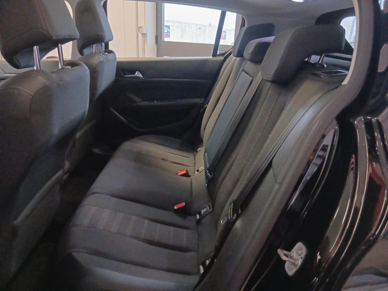 Peugeot 308 - 1.5 BlueHDi 130CV UNICO PROPRIETARIO