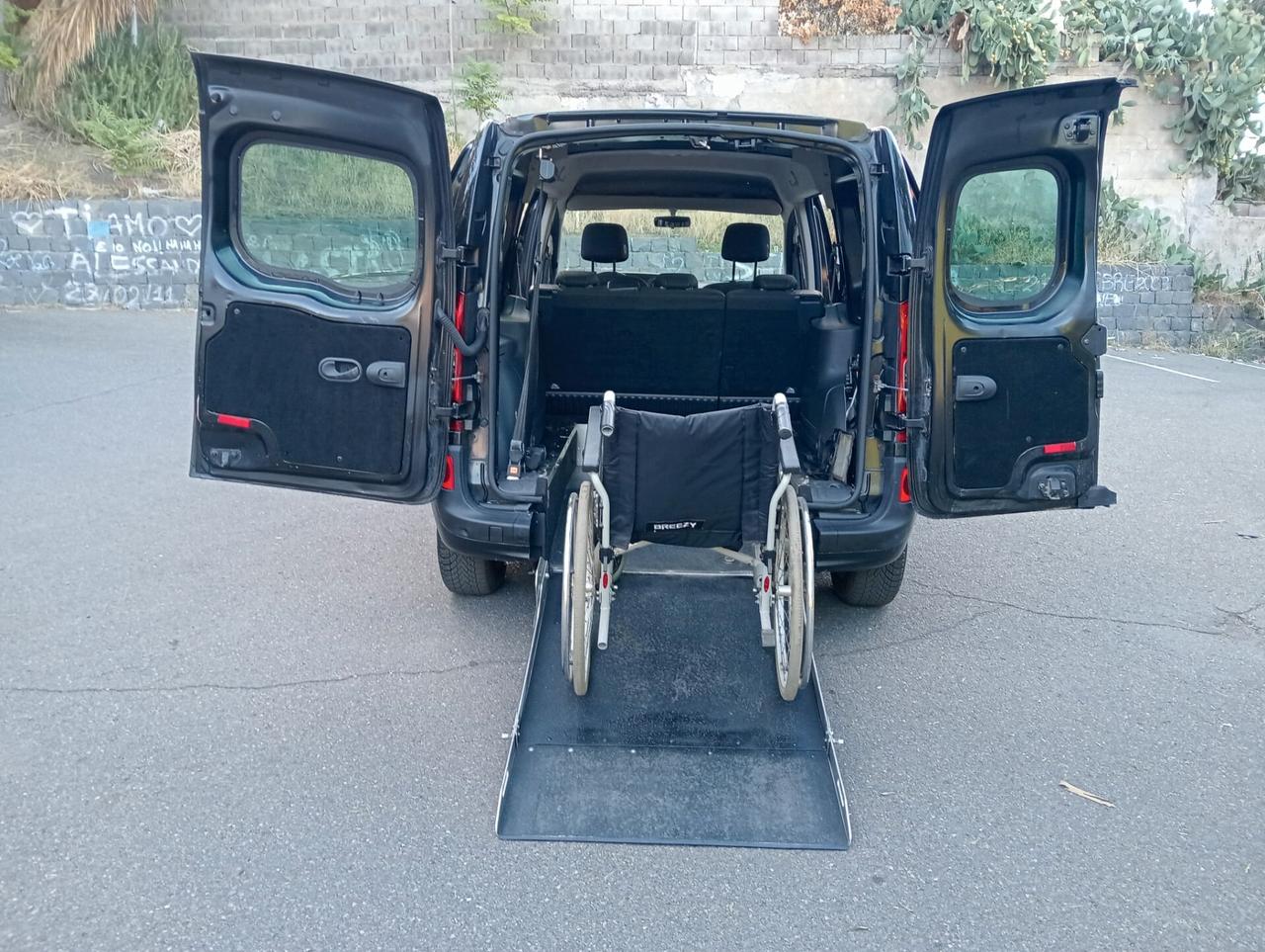 Mercedes-benz Citan Pianale ribassato con rampa disabili in carrozzina