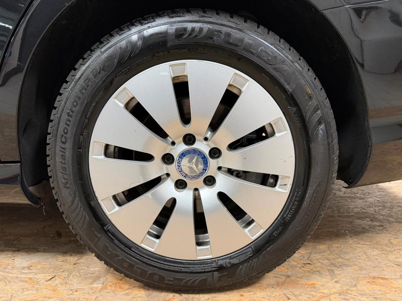 MERCEDES-BENZ C 180d BUSINESS 116CV AUTOMATICA