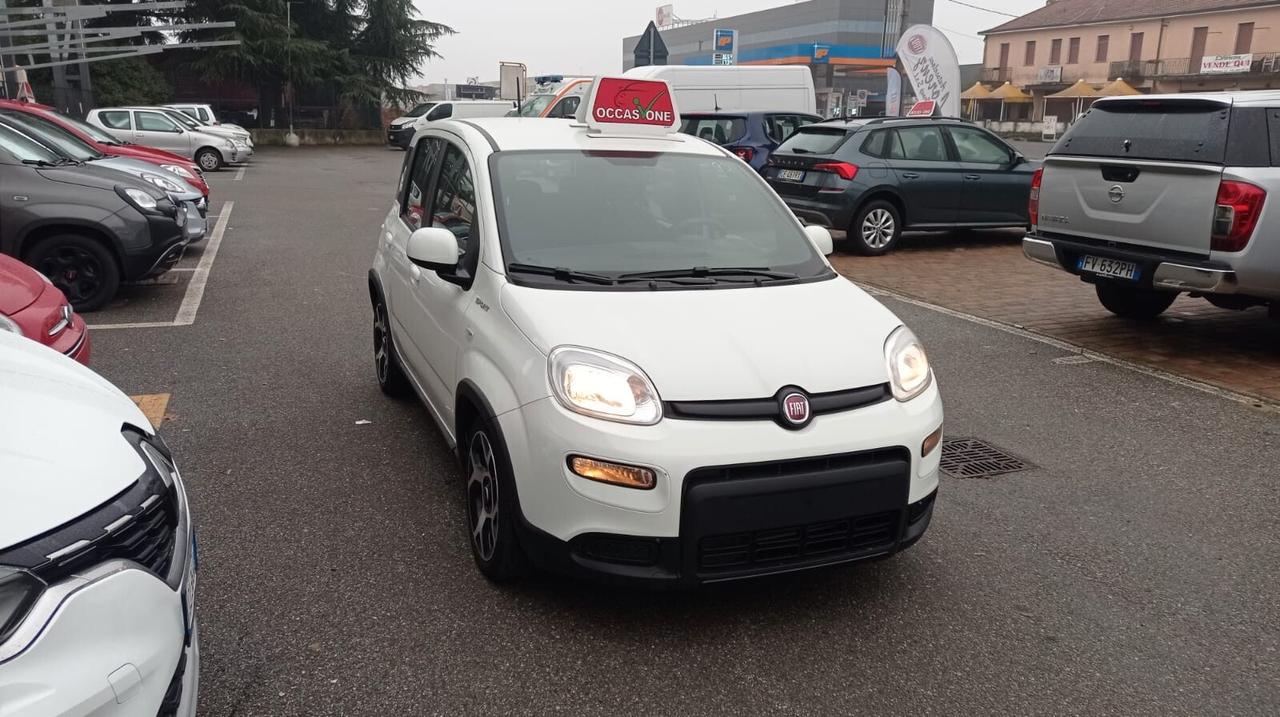 Fiat Panda 1.0 FireFly S&S Hybrid SPORT