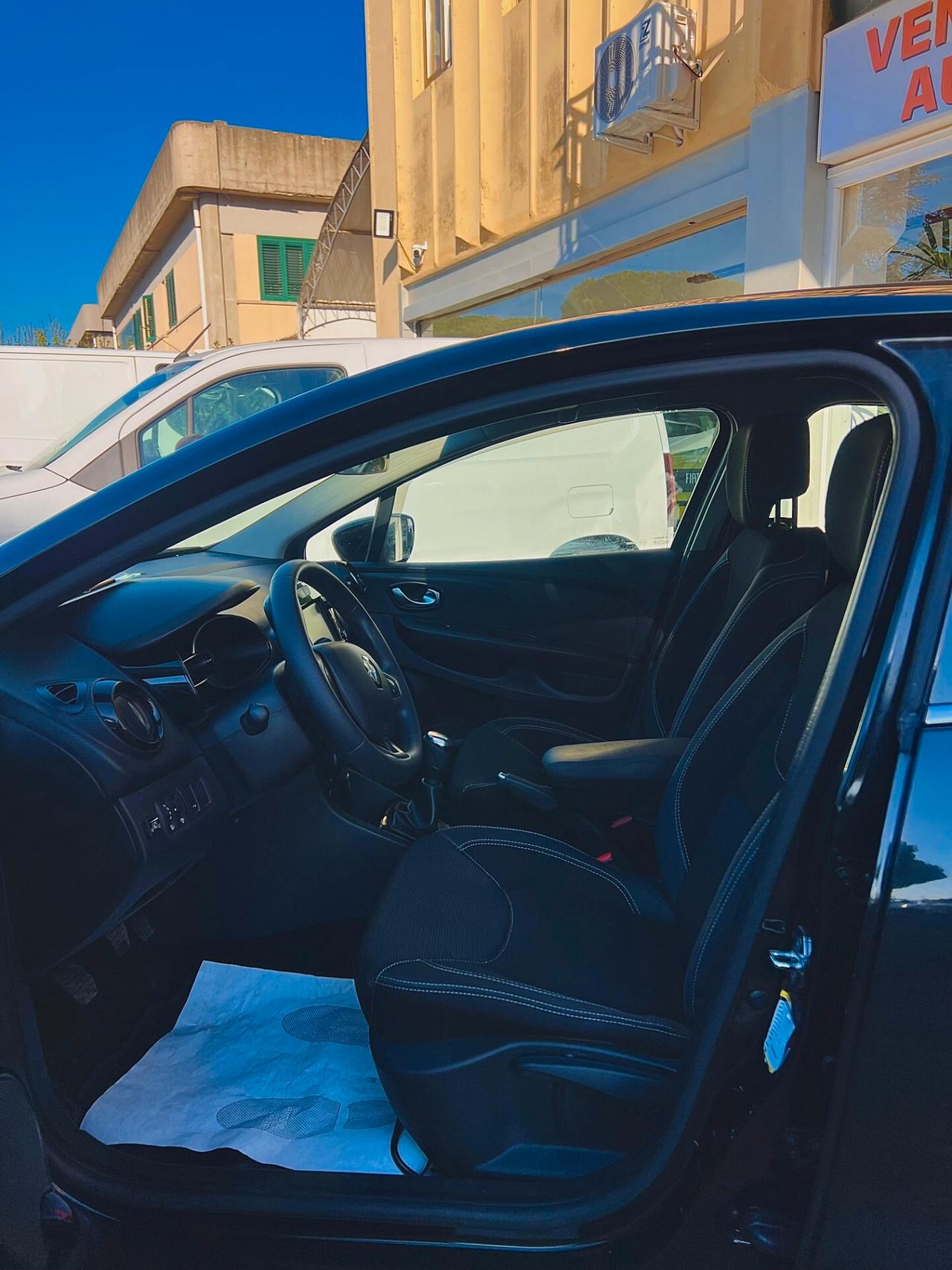 Renault Clio TCe 12V 90CV Start&Stop 5 porte Energy Intens