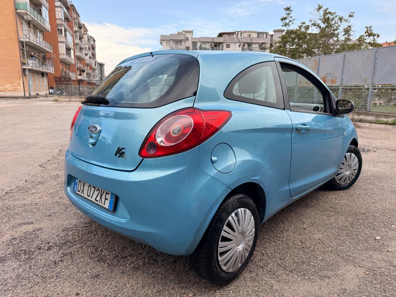 Ford Ka 1.2Benz 69CV Titanium Full Perfett km190