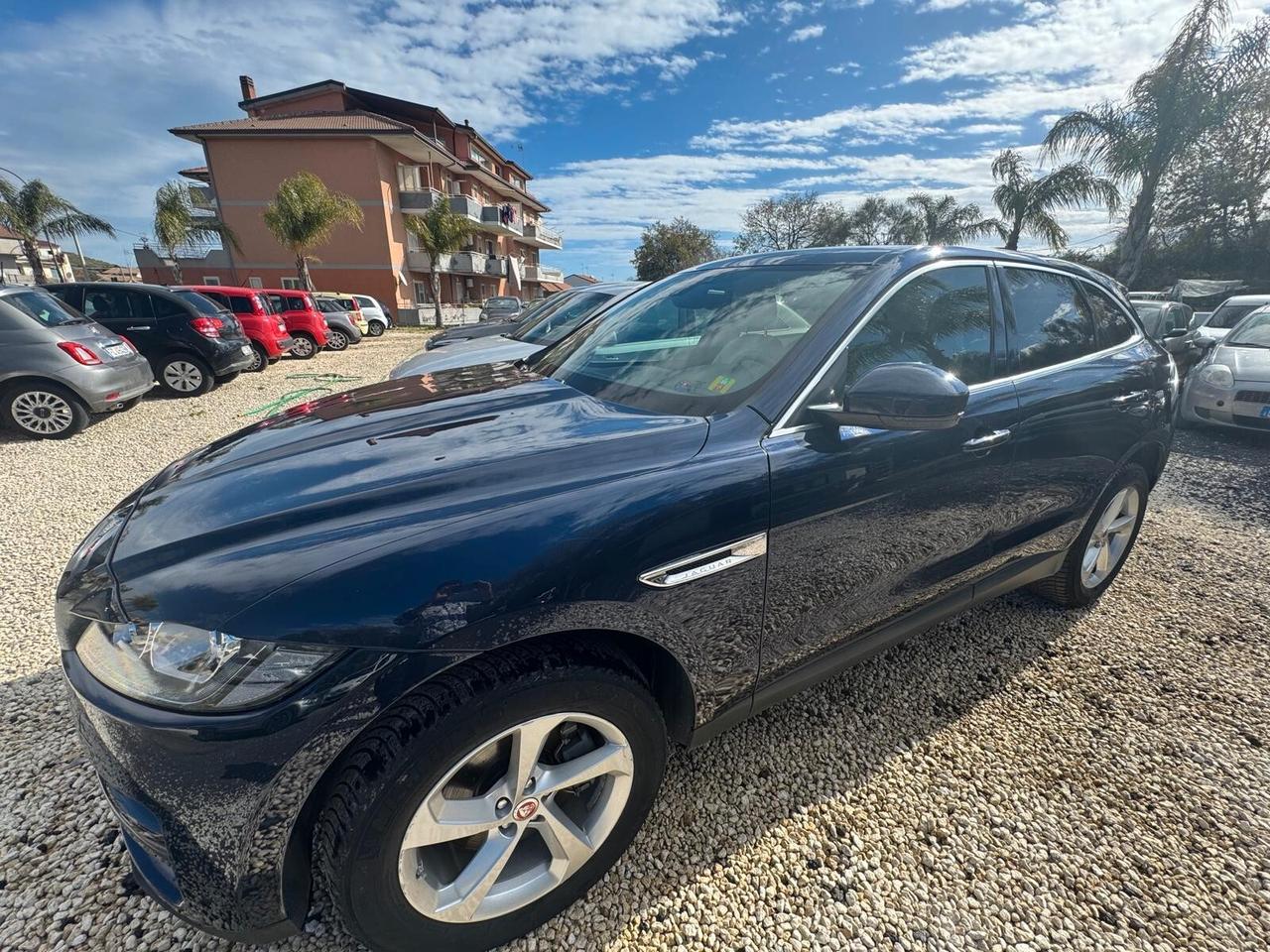 Jaguar F-Pace 2.0 D 180 CV AWD aut. Portfolio