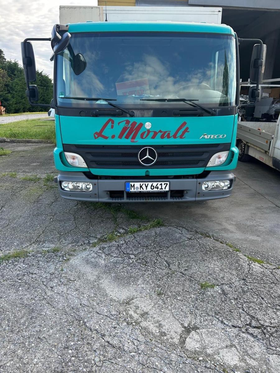 MERCEDES-BENZ ATEGO 818
