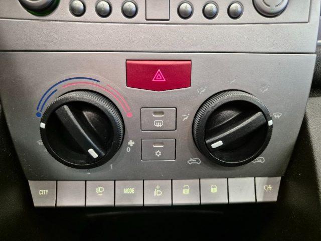 LANCIA Ypsilon 1.2 Oro - NEOPAT. - UNIPROPR. - Tetto