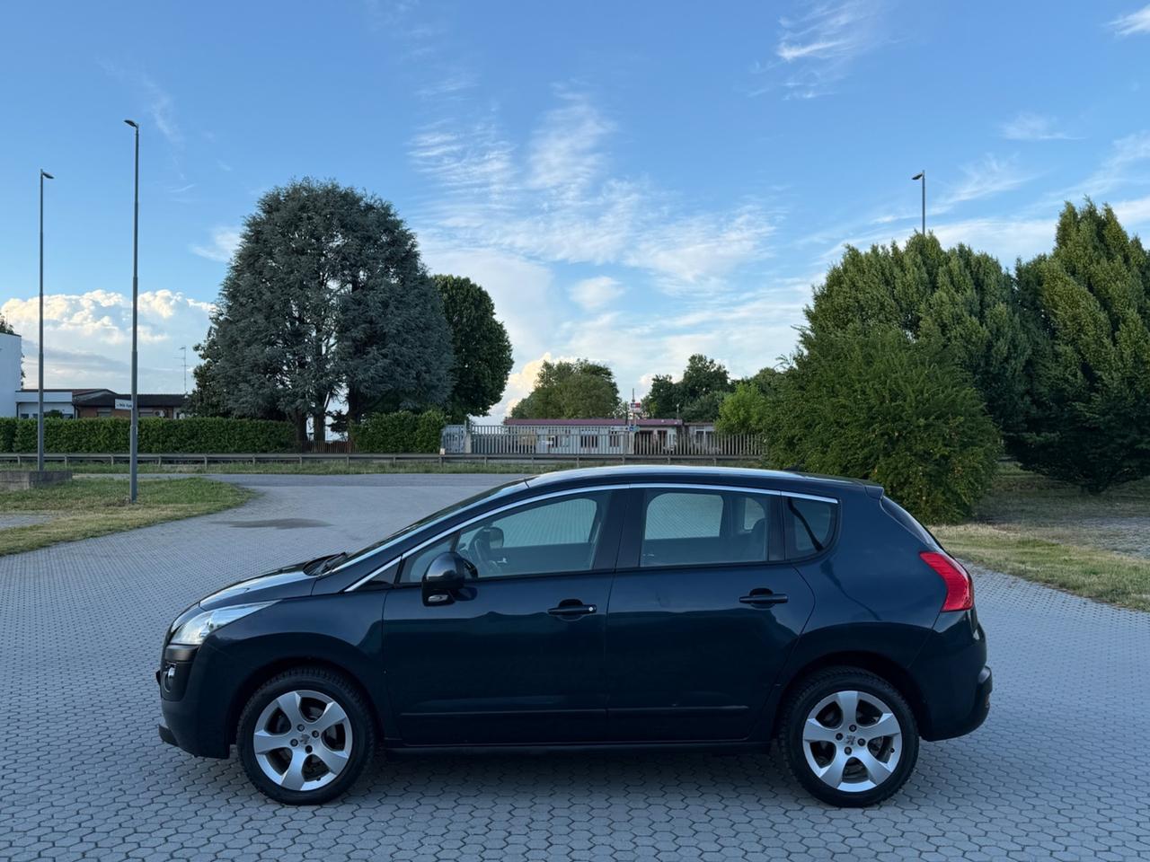Peugeot 3008 1.6 HDi 112CV Active