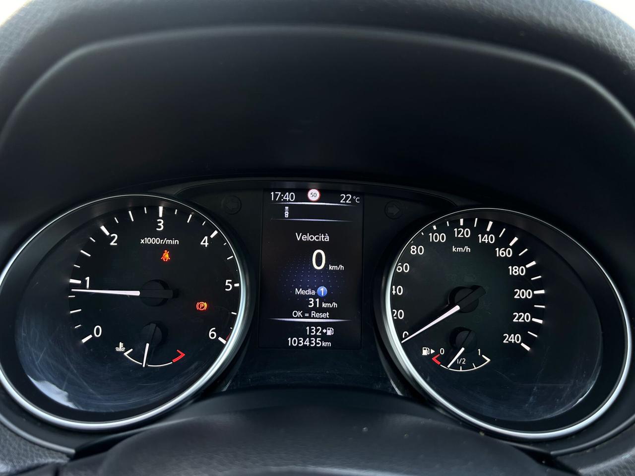 Nissan Qashqai 1.5 DCI TEKNA TETTO/360°-12/2017