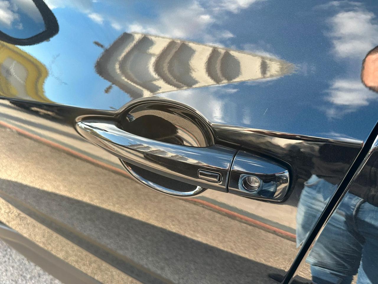 Nissan Juke 1.0 DIG-T 114 CV N-Connecta