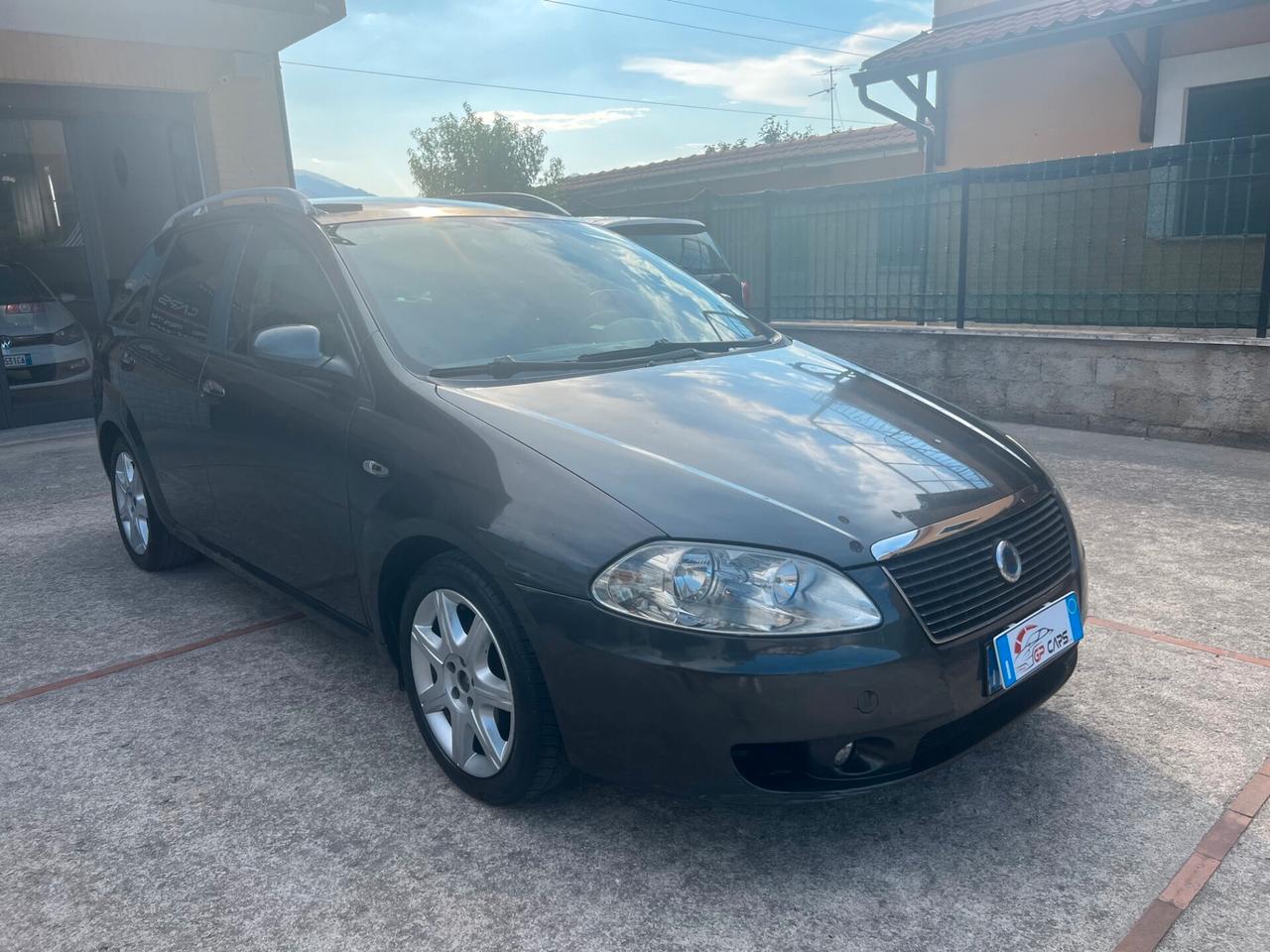 Fiat Croma 1.9 Multijet Emotion