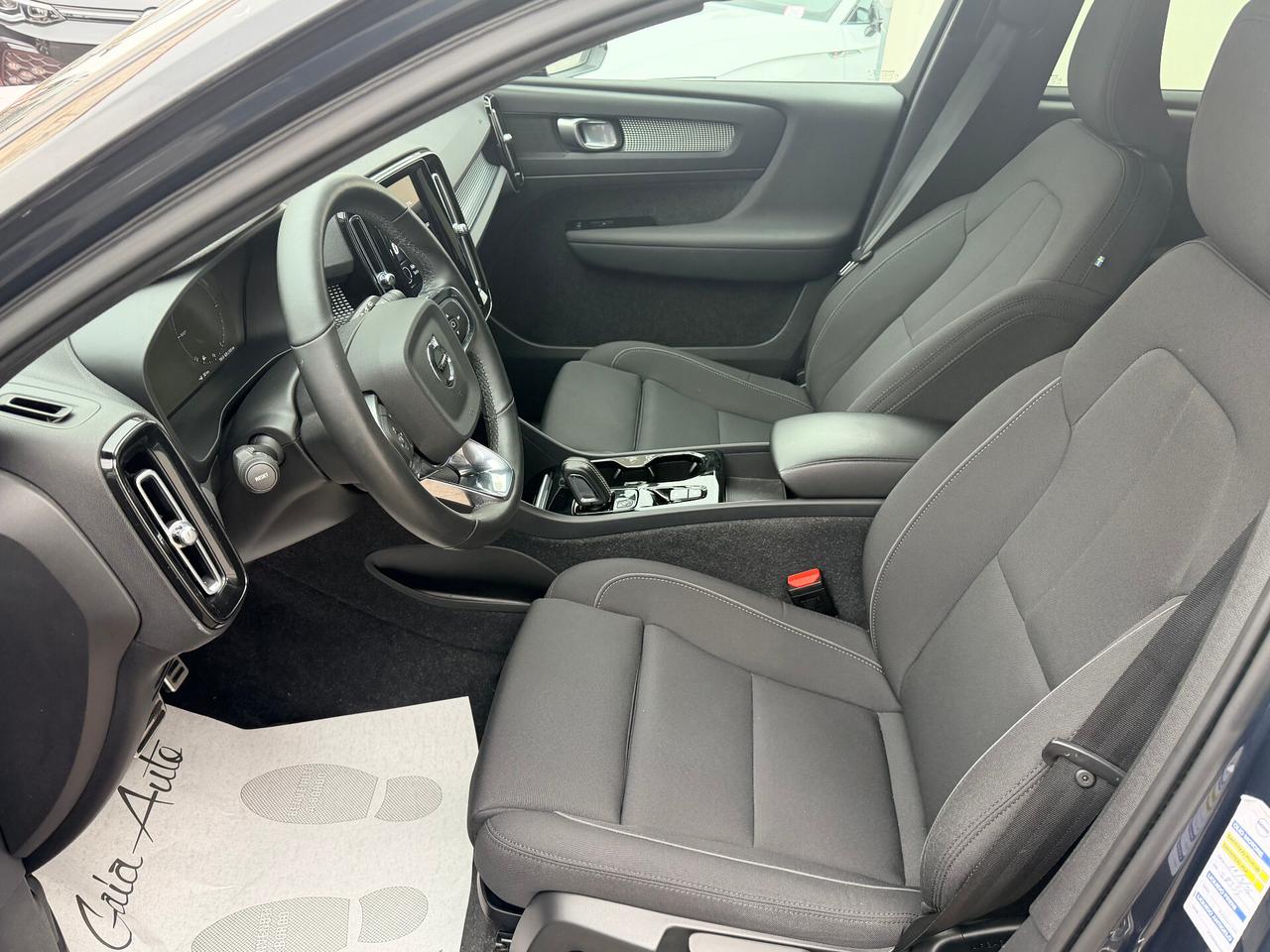 Volvo XC40 T4 Recharge Plug-in Hybrid R-design