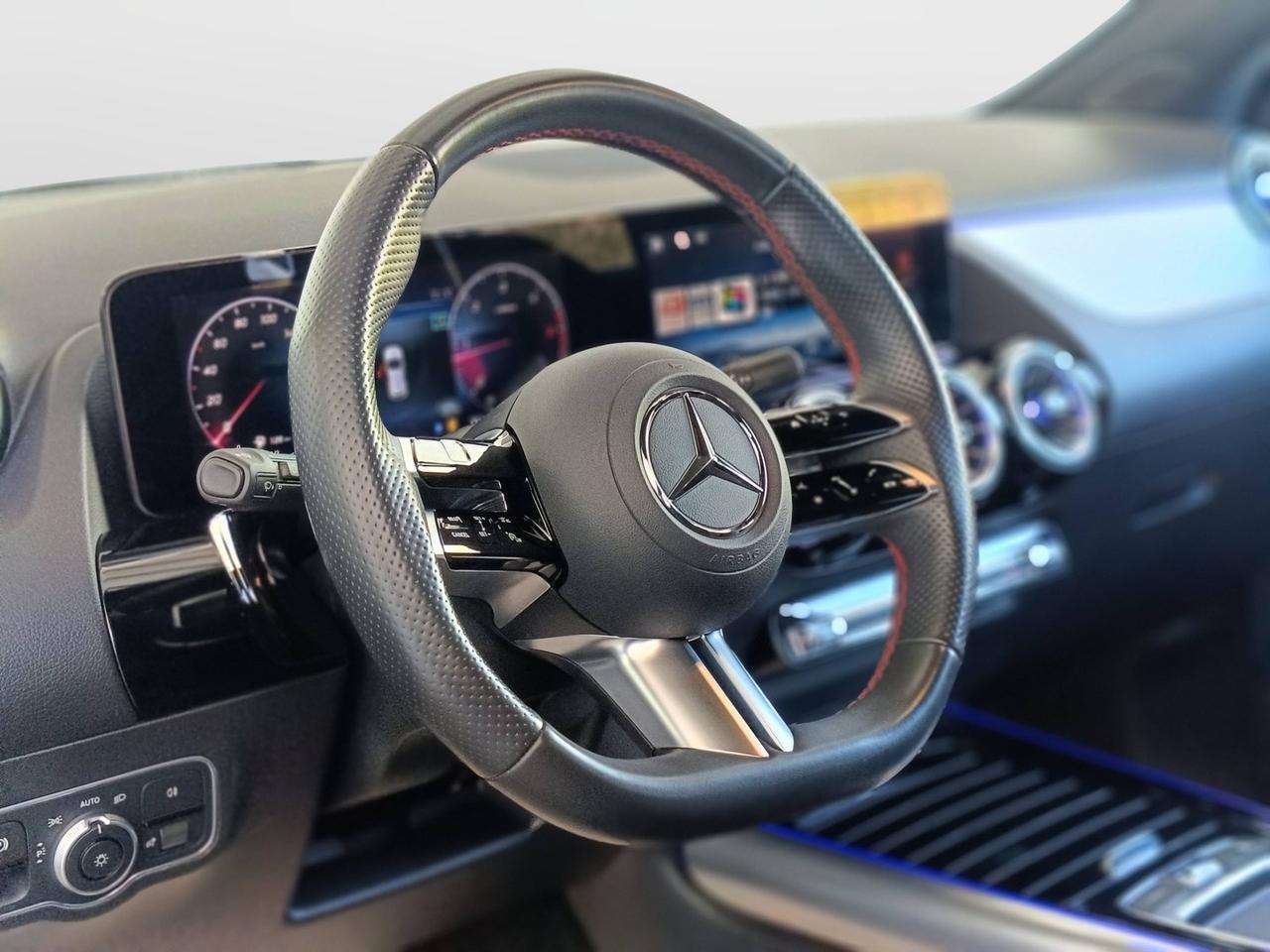 Mercedes-Benz GLA-H247 2023 - GLA 200 d AMG Line Advanced Plus 4matic auto