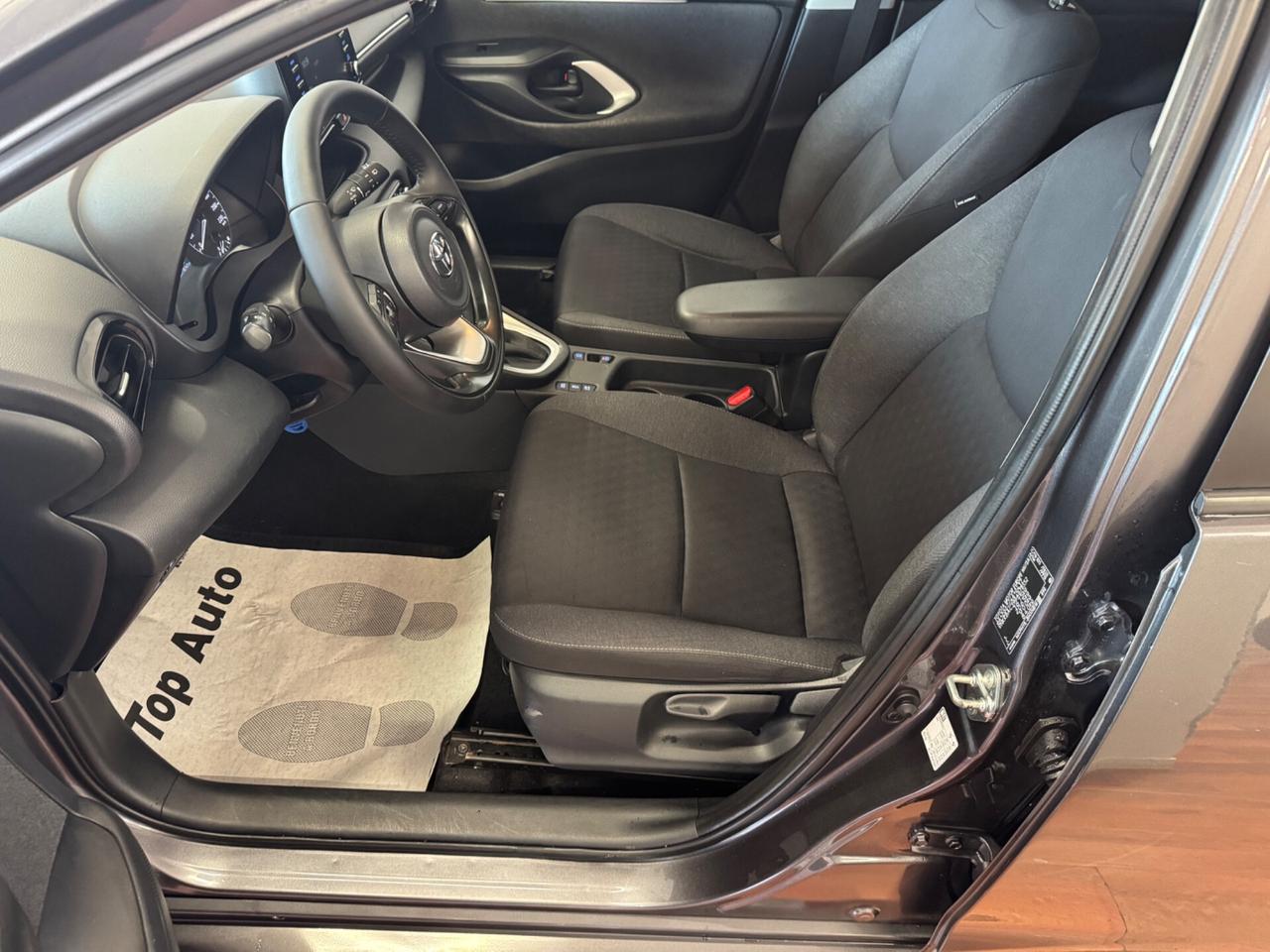 TOYOTA YARIS 1.5 HYBRID ACTIVE - MY21