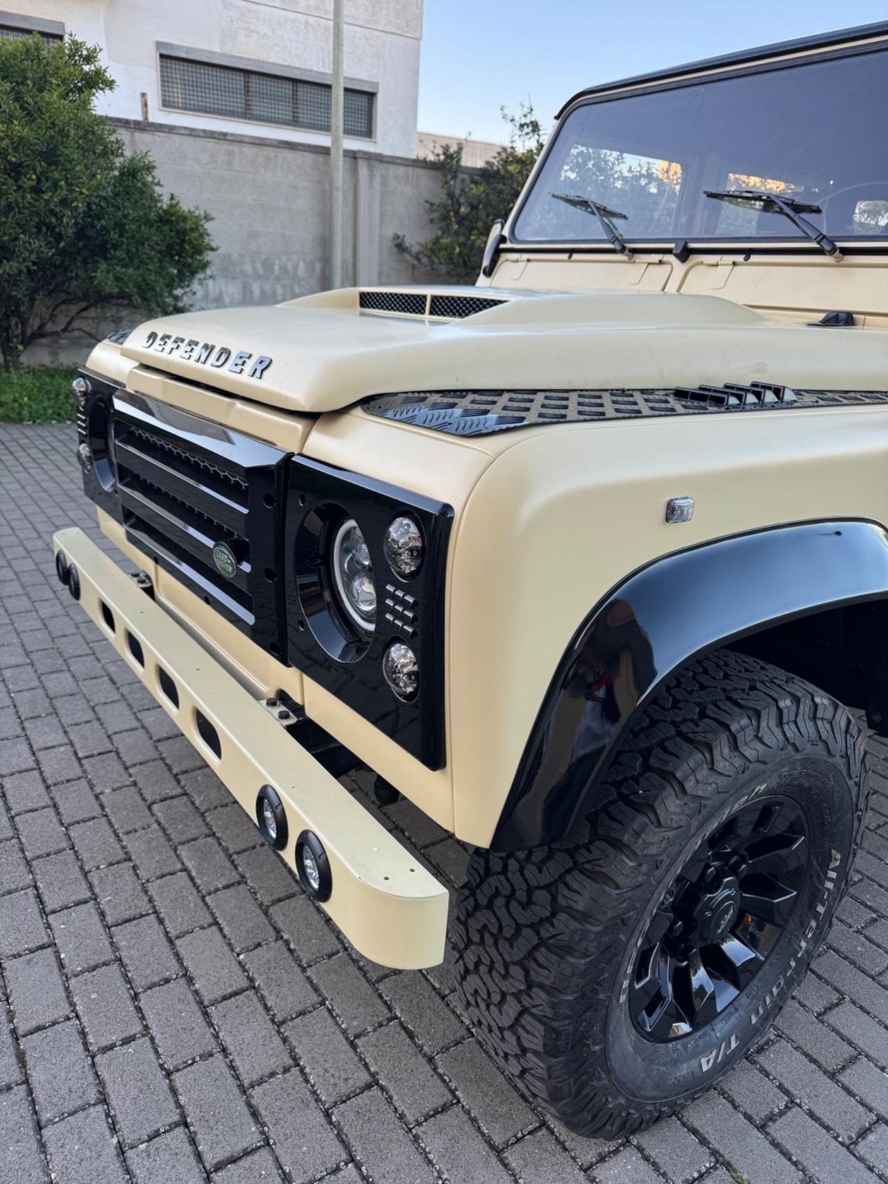 Land Rover Defender 130 2.5 Tdi cat DC Pick Up