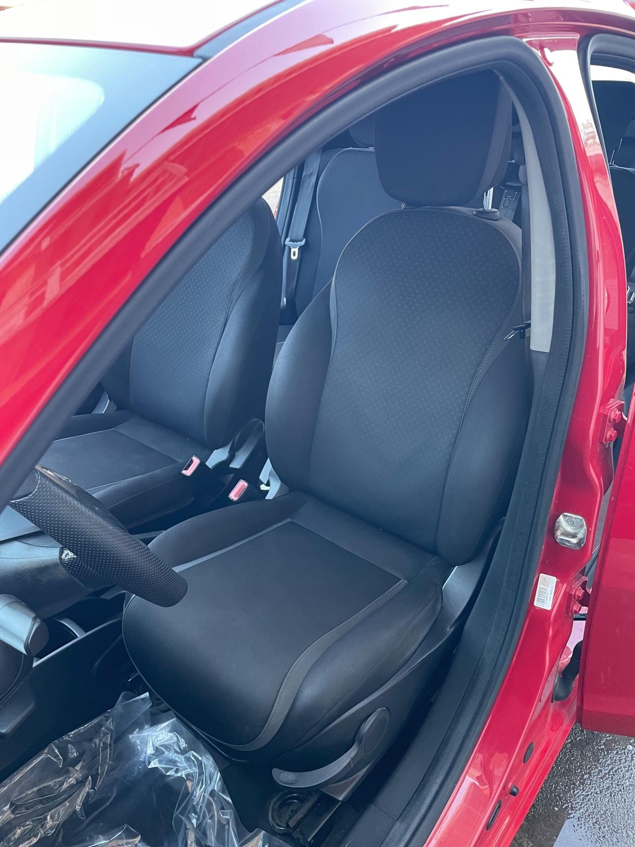 Lancia Ypsilon 1.2 69 CV 5 porte GPL Ecochic Gold dal nord Italia