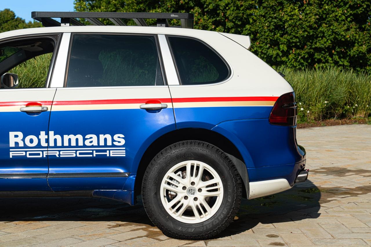 Porsche Cayenne S LIVREA ROTHMANS - POR00250