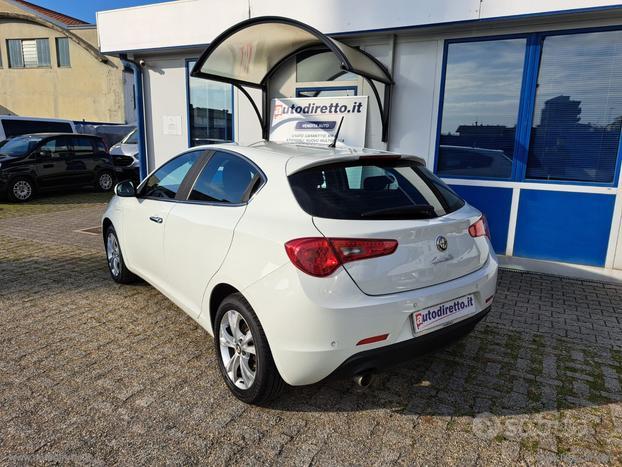 ALFA ROMEO Giulietta 1.4 Turbo MultiAir TCT Excl.