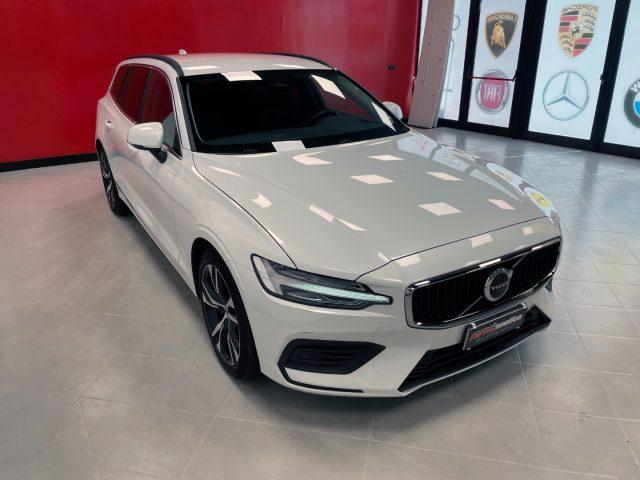 VOLVO V60 2.0 B4 CORE AUTO