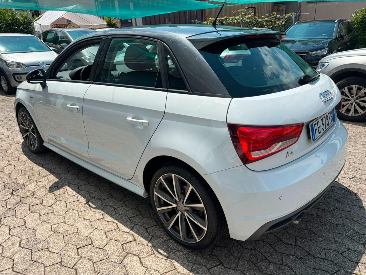 Audi A1 1.0 TFSI ultra S tronic*S-LINE*EURO6