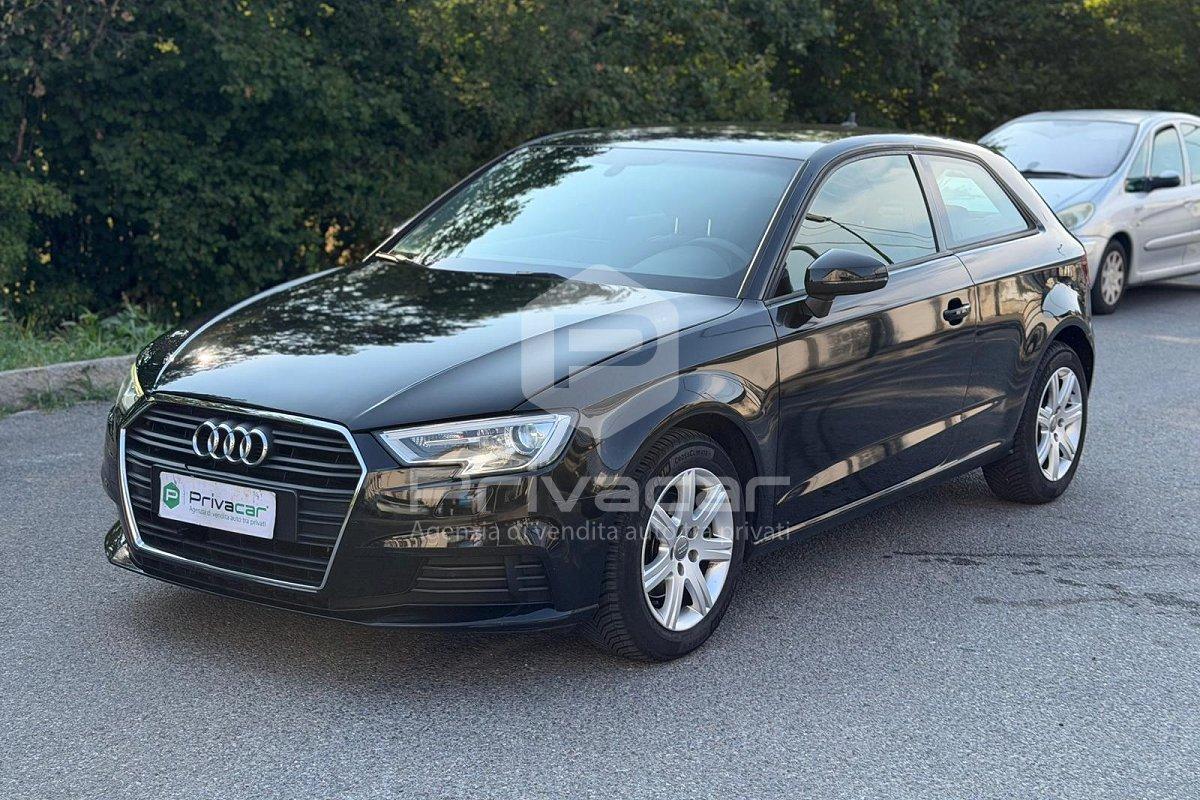 AUDI A3 1.0 TFSI S tronic Business