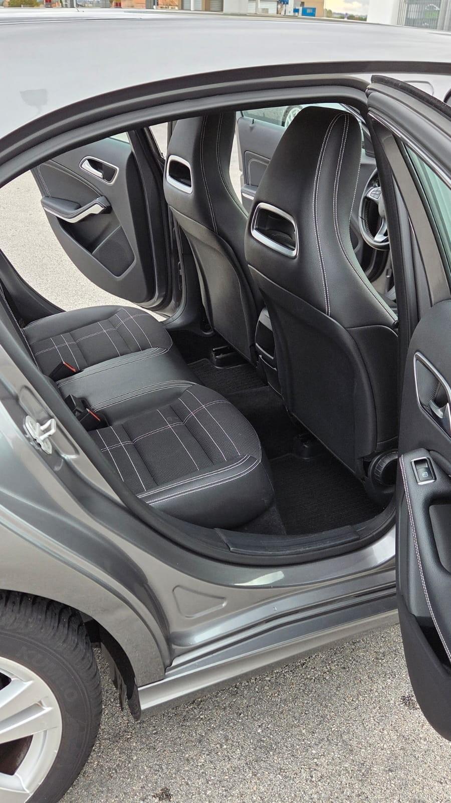 Mercedes-benz A 180 d Automatic Premium