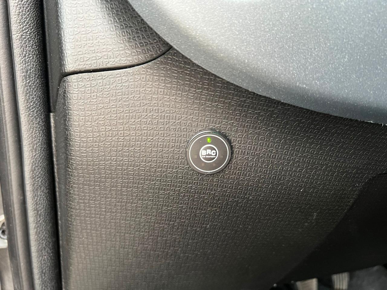 FIAT PANDA 1.0 HYBRID 69CV 2023!!! CITY CROSS!!!