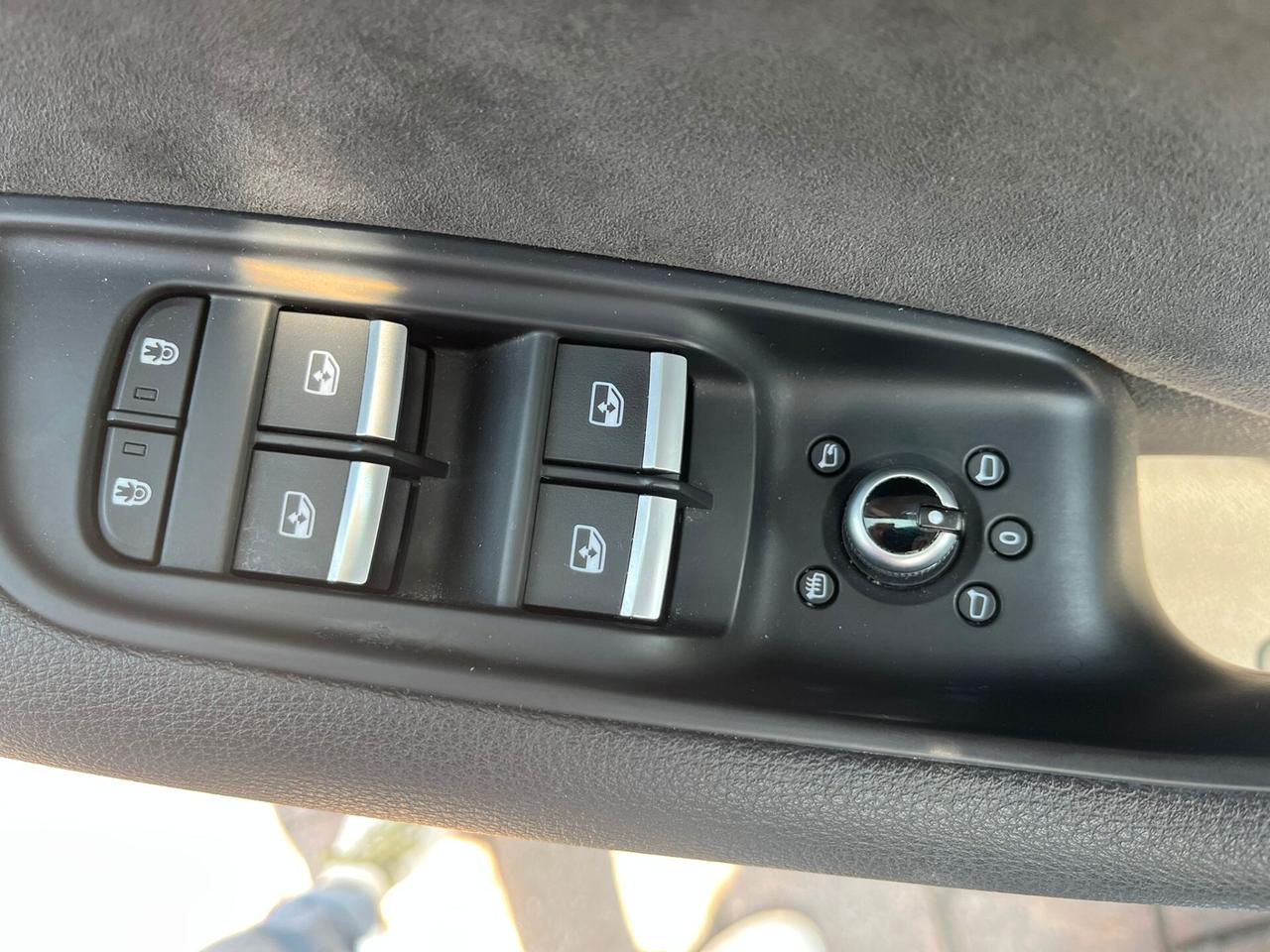 Audi Q7 50 TDI quattro tiptronic SPORT