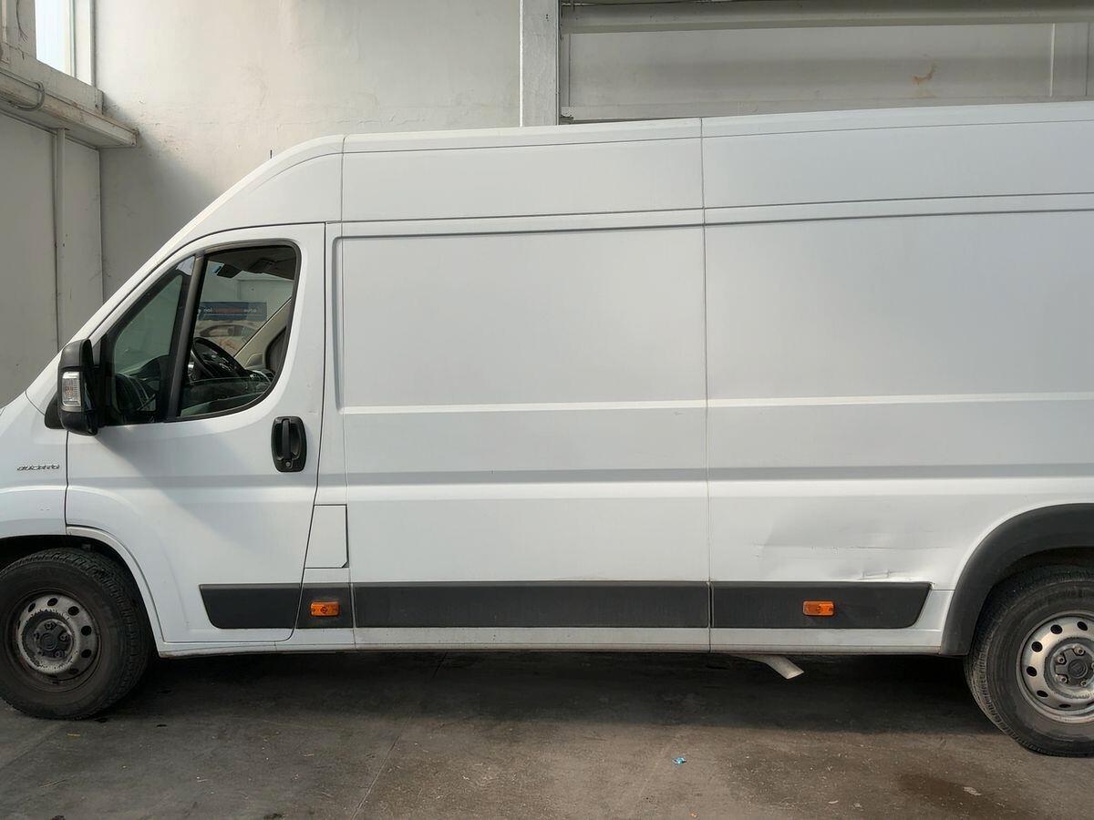 Fiat Ducato 2.3 Multijet L5H2 RS: 4035 mm