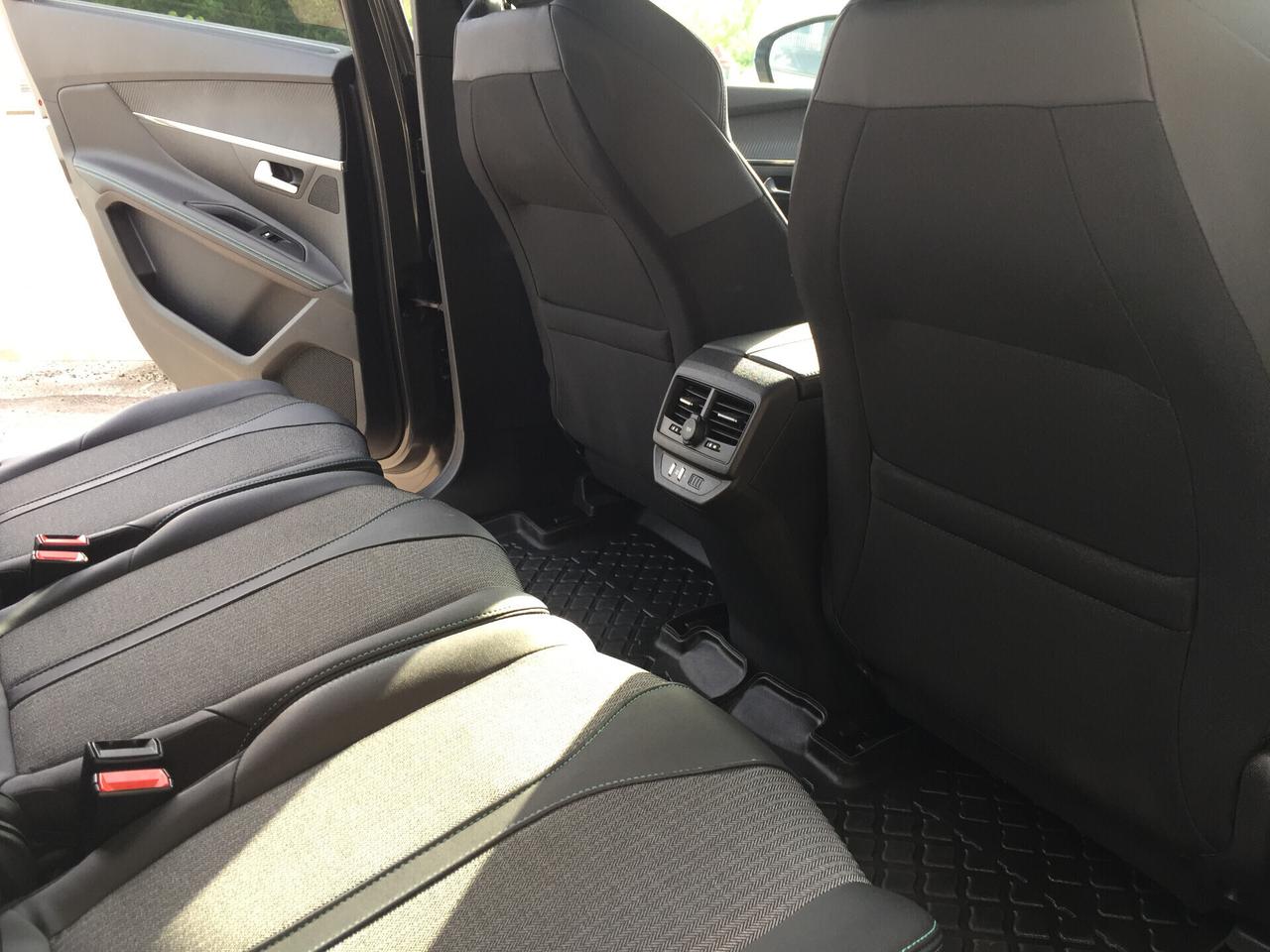 Peugeot 5008 BlueHDi 130 S&S EAT8 Allure Pack 7 POSTI