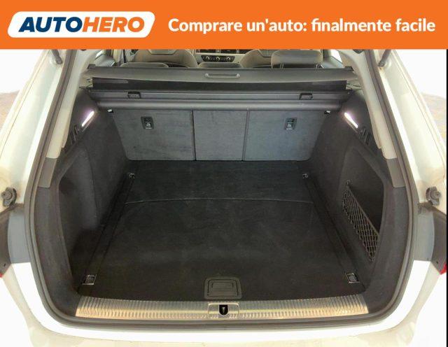 AUDI A4 Avant 30 TDI S tronic