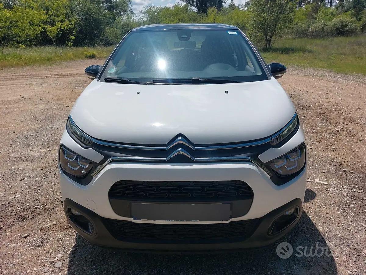 Citroen C3 1.2 puretech Shine s&s 83cv neopatentat
