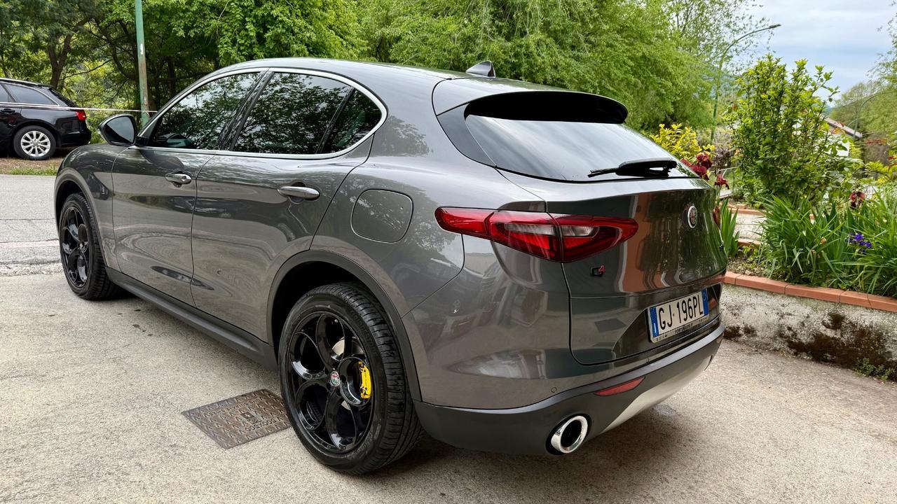 Alfa Romeo Stelvio 2.2 Turbodiesel 190 CV AT8 Q4 Executive