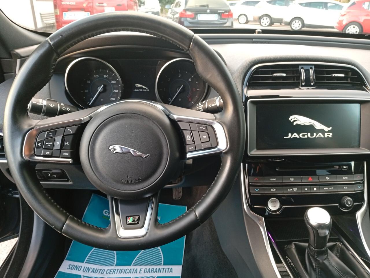 Jaguar XE 2.0 D Turbo Portfolio