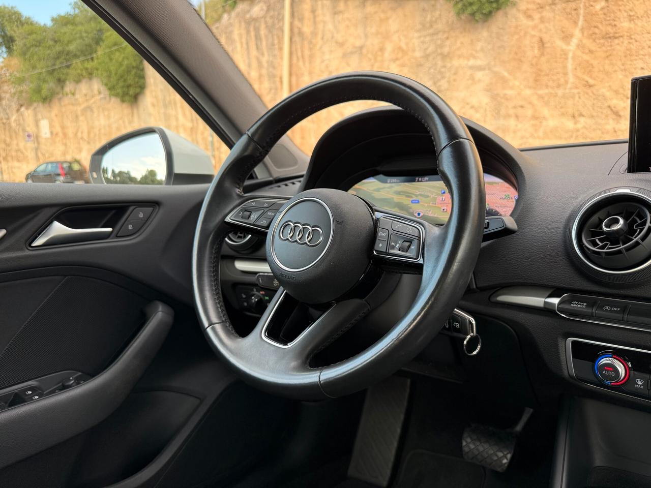 Audi A3 SPB/2.0 150CV/VIRTUAL/S-LINE