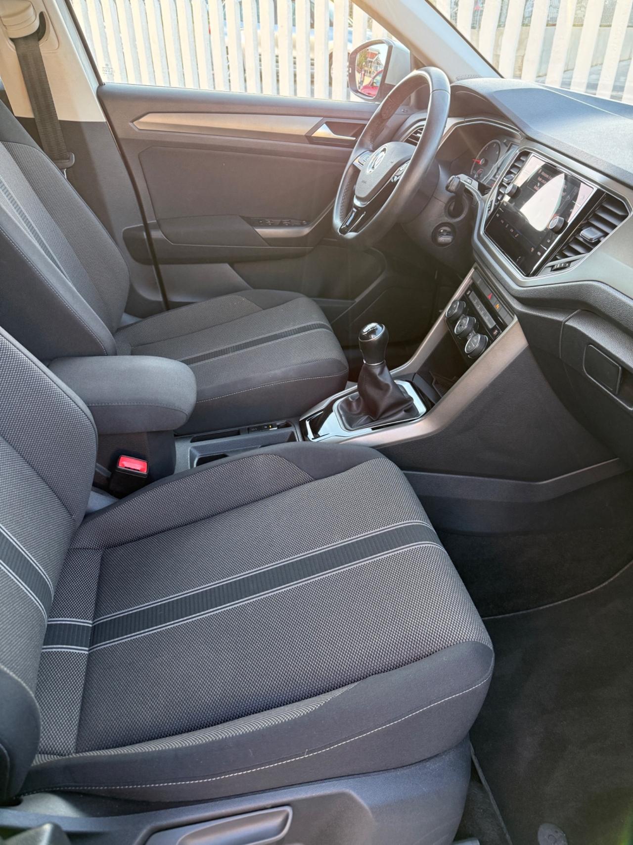 Volkswagen T-Roc 2.0 TDI SCR Business BlueMotion Technology