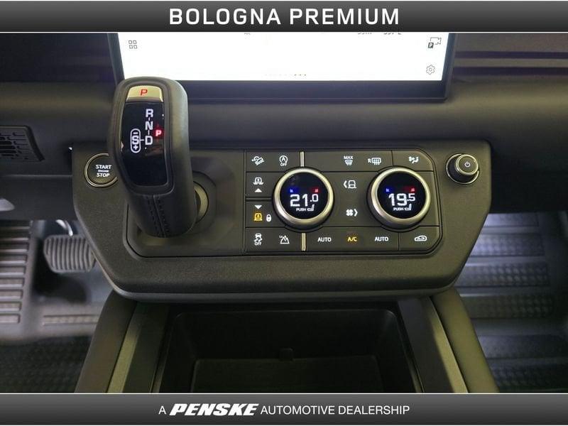 Land Rover Defender 110 3.0D I6 250 CV AWD Auto X-Dynamic HSE