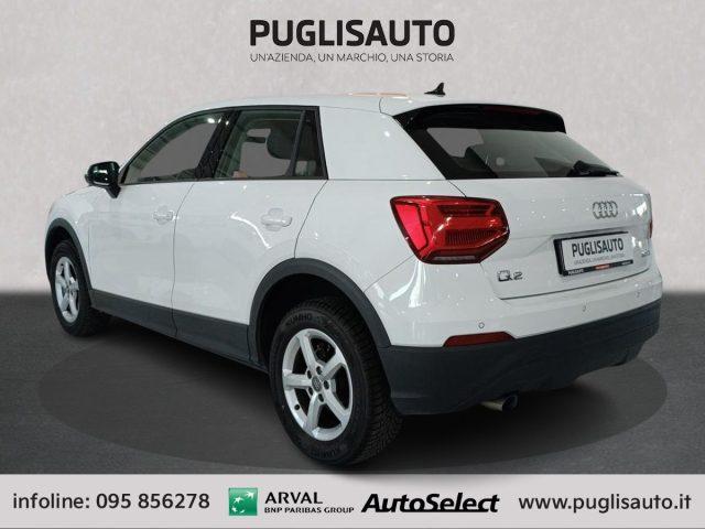 AUDI Q2 30 TDI S tronic Business