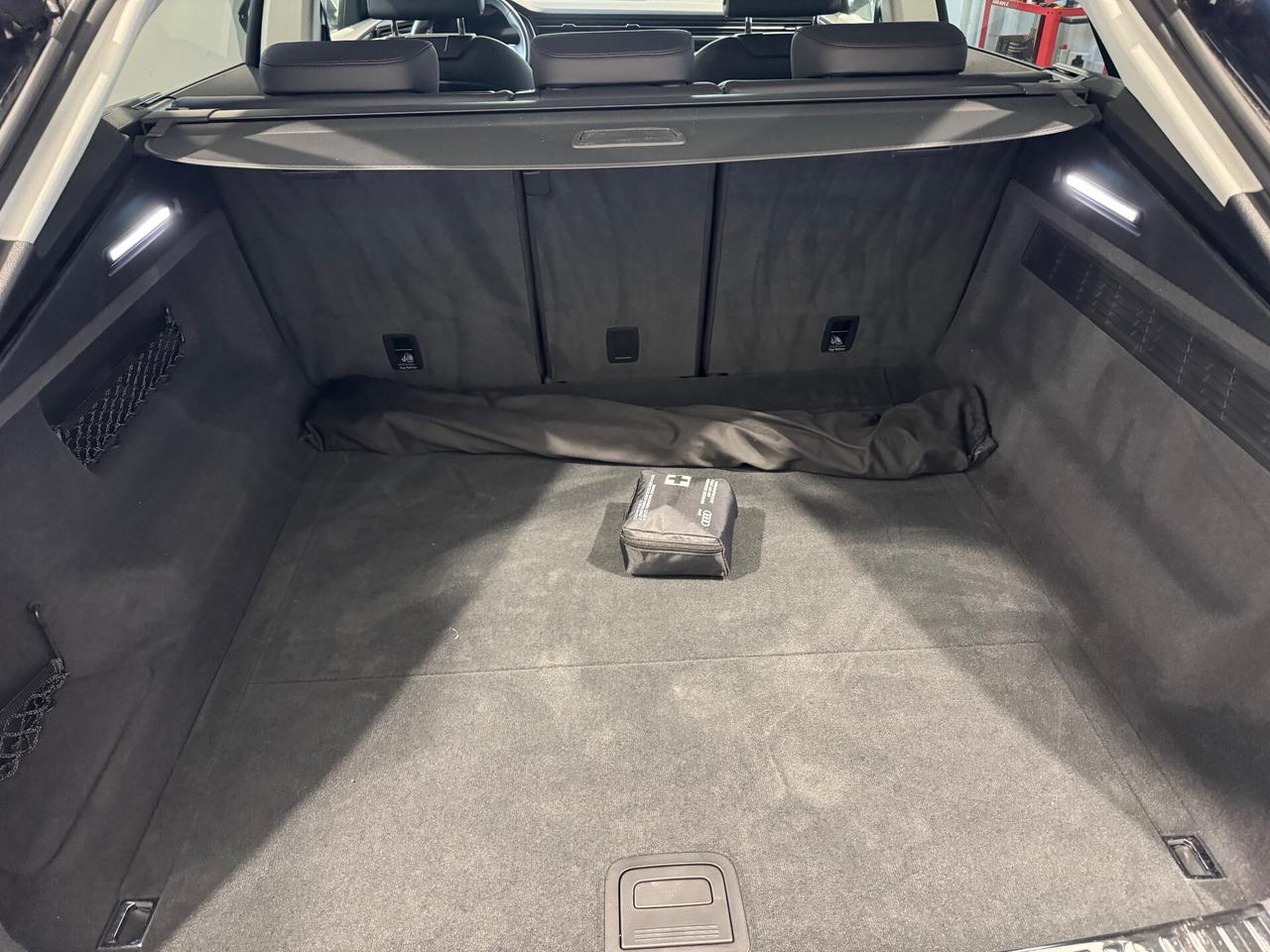 Audi Q8 45 TDI quattro tiptronic Sport