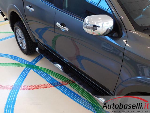 MITSUBISHI L200 2.4 DI-D/154CV DOUBLE CAB INTENSE 'IVA ESPOSTA'