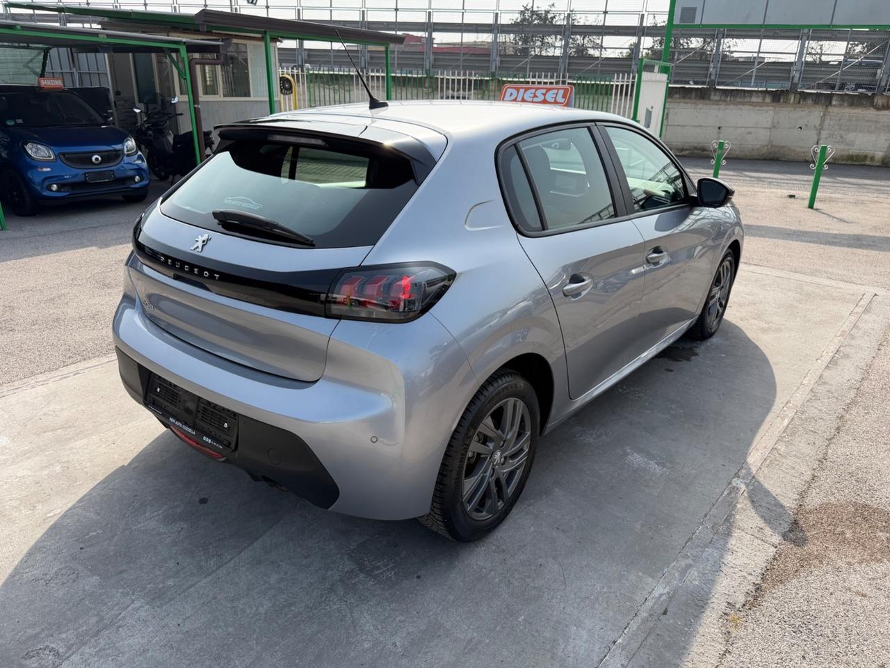 Peugeot 208 BlueHDi 100 Stop&Start 5 porte Allure